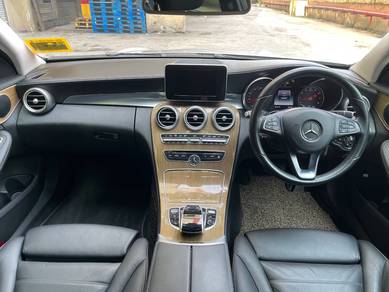Mercedes Benz C250 EXCLUSIVE 2.0 (A)GUARANTEE