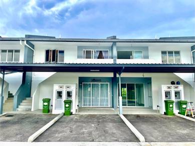 PARTIALLY FURNISHED Townhouse Jalan Gamelan Bandar Bukit Raja Klang