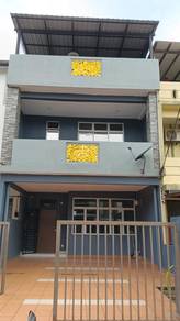Pulai Mutiara 2.5 Storey Terrace House Mutiara Rini Tuas 2nd Link