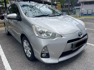 Toyota PRIUS C 1.5 (HYBRID) (A)