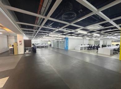 3rd floor office with lift facing Mainroad @ old klang road