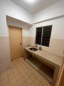 Plaza Medan putra Avalon for rent ,menjalara ,kepong, kitchen top