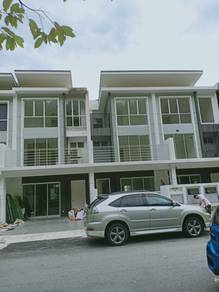 Ready Move! Facing Playground! Serdang 2200sqft 3-sty 4R4B unit