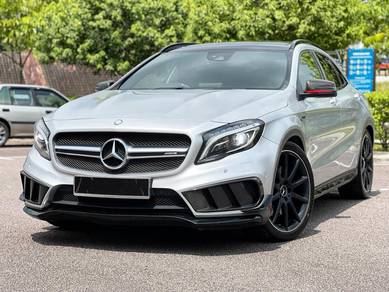 GLA45 AMG 4MATIC SUNROOF/PADDLE SHIFt