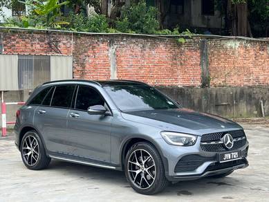 Mercedes Benz GLC300 2.0 4MATIC AMG 18K KM