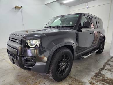 Land Rover DEFENDER P300 SE 110 2.0 (A) 4DOOR