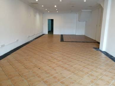 Strata  Commercial Shop  Ground Floor Chonglin Park Kuching for SALE
