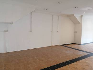 Strata  Commercial Shop  Ground Floor Chonglin Park Kuching for SALE