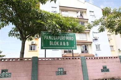 Pangsapuri Miro 1200sqf Kajang 100%loan Cash back ade lift apartment