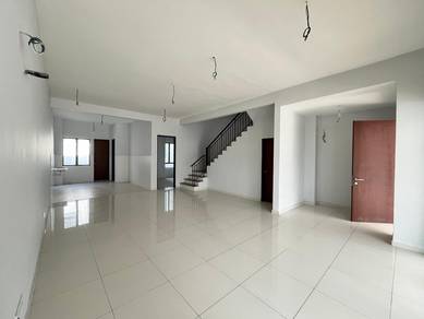 Semenyih Kajang East Freehold Double Storey House
