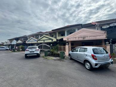 Good Condition Stapok Double Storey House FOR SALE!!