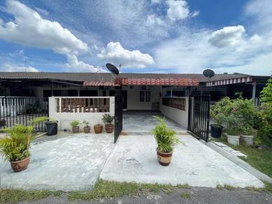Taman Emas, Kg Jawa Klang