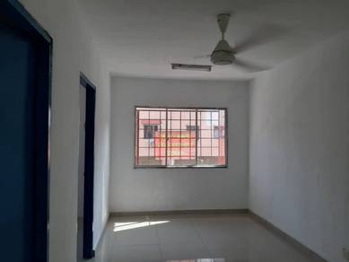 Apartment Harmoni Level 2, Damansara Damai for Rent