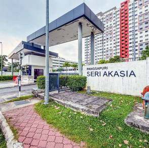 RENOVATED Pangsapuri Seri Akasia Puchong Prima LRT WITH LIFT