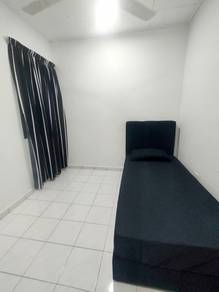 Bilik sewa Muslim Female Only Fully Furnished Room