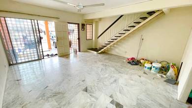 Double Storey Terrace Taman Bukit Indah, Ampang