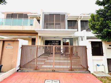 GATED GUARDED Double Storey Terrace Intermediate House Karya Residensi