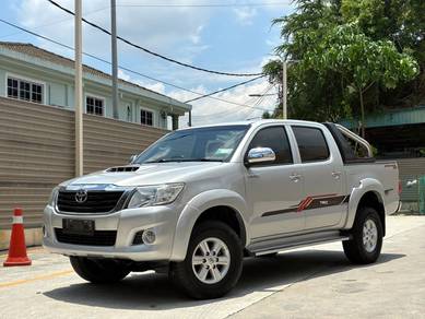 Toyota Hilux 2.5 A VNT Sportivo GR 4X4 Facelift