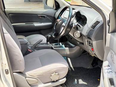 Toyota Hilux 2.5 A VNT Sportivo GR 4X4 Facelift
