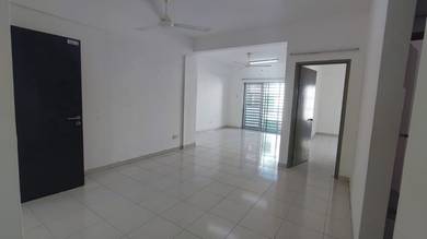 FOR RENT 1ST FLOOR  Bayu 1 Residence Apartment , NILAI