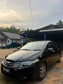 Honda CITY 1.5 i-vtec with paddleshift