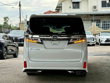 Toyota VELLFIRE 2.5 ZG 7SEATER 2PD 38K KM