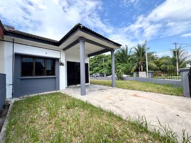 [EXCLUSIVE AGENCY LISTING] Bercham Single Storey Corner House For Rent