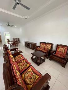 Newly Painted & Renovated , Arang Road House For Rent