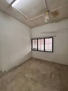 Single storey house in a good location