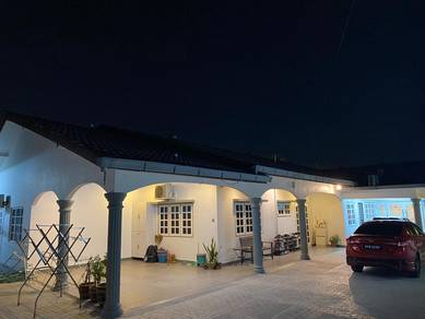 HOUSE FOR SALE – DIRECT OWNER 📍 1-Storey Bungalow @ Seksyen 3,