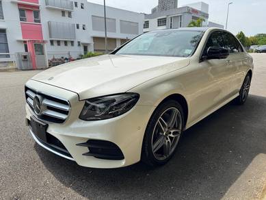 Mercedes Benz E200 1.5 EQ-BOOST AMG SPORT