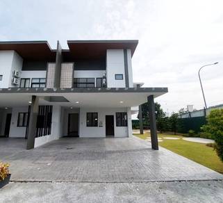 Double Storey Superlink Home @ Bangi Golf Club, Bandar Baru Bangi