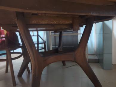 Sturdy dining table