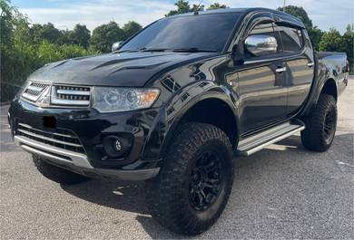 Mitsubishi TRITON 2.5 VGT GS FACELIFT (A)