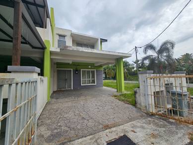 2-Storey Terrace House [Corner Lot] Taman Cempaka, Salak Tinggi