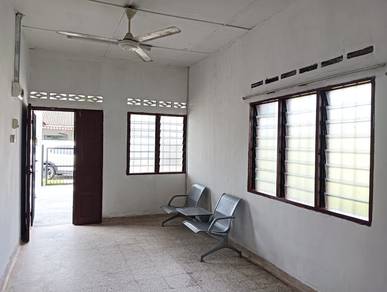 Corner House Single Storey, Behind NSK Sentosa