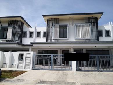 4 Rooms 4 Baths Double Storey House 22 X 70 Setia Ecohill 2  Semenyih