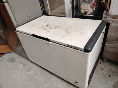 4.5FT Chest Freezer TF116