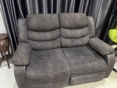 Sofa 3 + 2 and coffee table