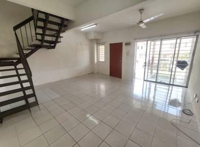 2 Sty Lestari Putra LEP | Seri Kembangan | Master Title | Below Market