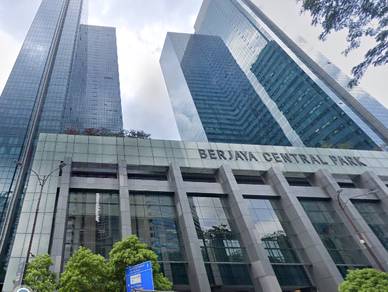 Office Lot Menara Bangkok Bank Partly Furnished