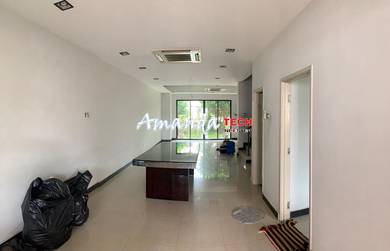 Palm Villas | Gated n Guarded | Raja Uda