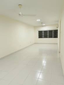 Freehold|1072sf|2 Cark|Koi Kinrara Suites, Puchong|Near IOI