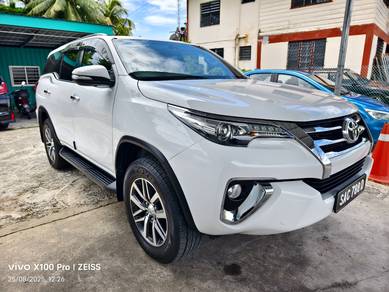 Toyota FORTUNER 2.7 SRZ 4x4 (A)