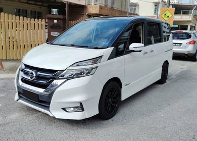 Nissan SERENA 2.0 S-HYBRID HIGHWAY STAR - MPV