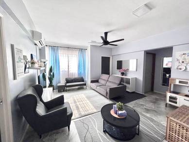 Tasik Heights Apartment