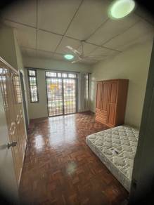 Bukit indah, Iskandar, Jalan indah, Low Deposit, Rumah sewa, Terrace ☎