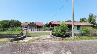 LH Bumi 1.3 Ekar Dusun+2 Banglo di Nusa Dusun Orchard Resort K.Linggi