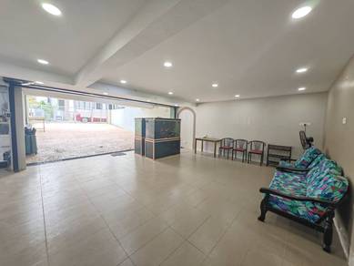 Panorama Lapangan Perdana 3 Storey Semi-D Corner House For Sales