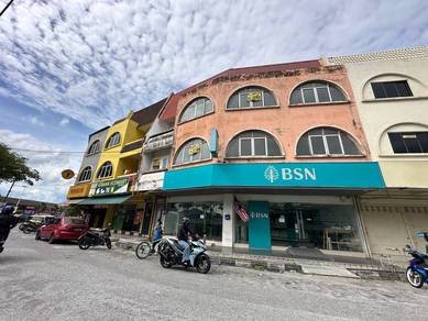 Tasek Facing Main Road 3 storey shoplot (2 units) For Sales